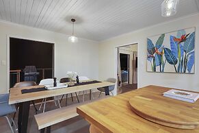 Tranquil Sunset Retreat - Spa - Netflix