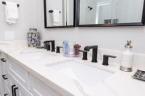 Stylish Luxury Downtown Home