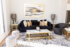 Stylish Luxury Downtown Home