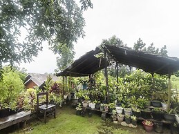 OYO Homes 91101 Homesstay Desa Wisata Marinsow Near Gereja Pantekosta 