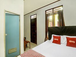 OYO Homes 91101 Homesstay Desa Wisata Marinsow Near Gereja Pantekosta 
