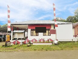 OYO Homes 91101 Homesstay Desa Wisata Marinsow Near Gereja Pantekosta 