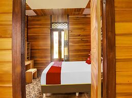 OYO Homes 91101 Homesstay Desa Wisata Marinsow Near Gereja Pantekosta 