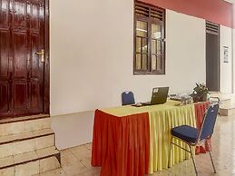 OYO Homes 91101 Homesstay Desa Wisata Marinsow Near Gereja Pantekosta 