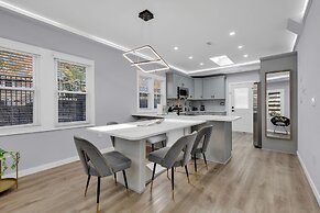 Spacious House in Charlotte