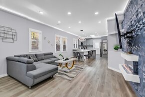 Spacious House in Charlotte