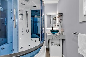 Spacious House in Charlotte