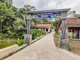 OYO Homes 91114 Desa Wisata Bangunharja