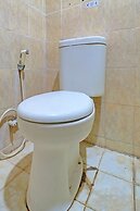 Super OYO 91870 Warna Kedaton