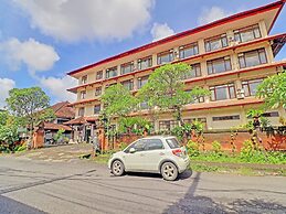 Super OYO 91870 Warna Kedaton