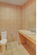 Super OYO 91870 Warna Kedaton