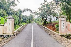 OYO Homes 91124 Desa Wisata Kaso Near Kantor Kepala Desa Kaso