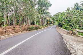 OYO Homes 91124 Desa Wisata Kaso Near Kantor Kepala Desa Kaso