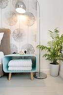 Tropical Garden Oasis