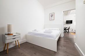 Charming Euston Apartments