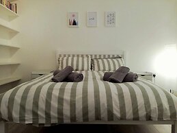 Charming Euston Apartments