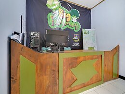 OYO Homes 91156 Eco Tourism Big Farmer Desa Kertawangi Syariah