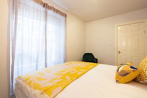 Mornington Crescent Apartments