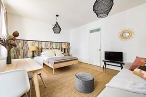 Mornington Crescent Apartments