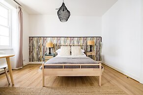 Mornington Crescent Apartments