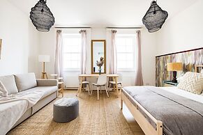 Mornington Crescent Apartments