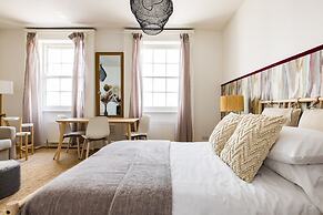 Mornington Crescent Apartments