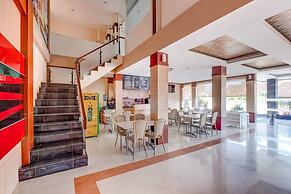 OYO Flagship Tembok Batu Residence