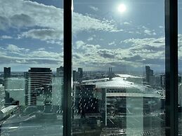 Luxury 2B2B Well Furnished Spectacular View