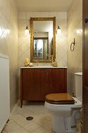 Luxury Villa Golden Crest with pool