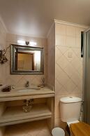 Luxury Villa Golden Crest with pool