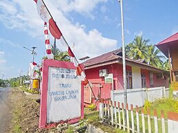 OYO 91246 Pulisan Ekowisata Homestay Near Wisata Pantai Desa Pulisan (