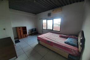 SPOT ON 90535 Cimanuk Pavilion