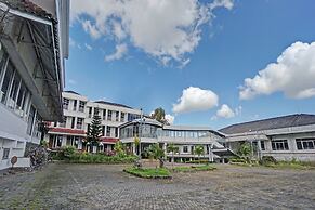 OYO 90028 Hotel Victory