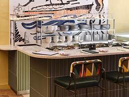 The Hoxton, Lloyd Amsterdam