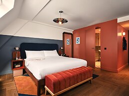 The Hoxton, Lloyd Amsterdam