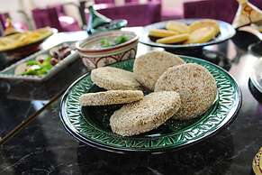 MAJOREL PEARL  Restaurant Piscine SPA