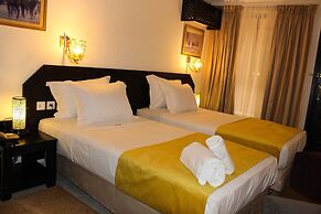 MAJOREL PEARL  Restaurant Piscine SPA