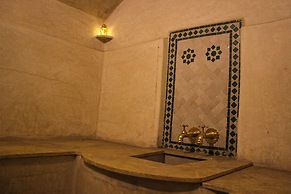 MAJOREL PEARL  Restaurant Piscine SPA