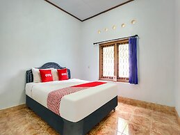 OYO Homes 91094 Desa Wisata Banyuatis