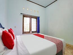 OYO Homes 91094 Desa Wisata Banyuatis