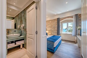 Palms Promenade Luxury Rooms