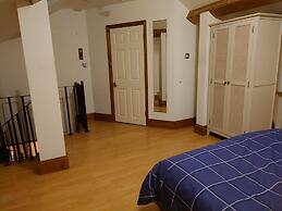 Fully Detached Cottage House Loddington Kettering