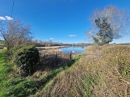 Fully Detached Cottage House Loddington Kettering