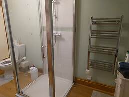 Fully Detached Cottage House Loddington Kettering