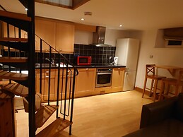 Fully Detached Cottage House Loddington Kettering