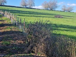 Fully Detached Cottage House Loddington Kettering