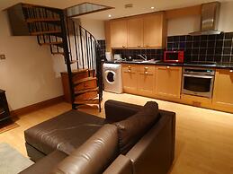 Fully Detached Cottage House Loddington Kettering