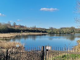 Fully Detached Cottage House Loddington Kettering