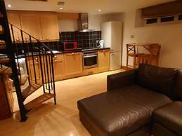 Fully Detached Cottage House Loddington Kettering