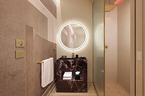 Borghese Contemporary Hotel